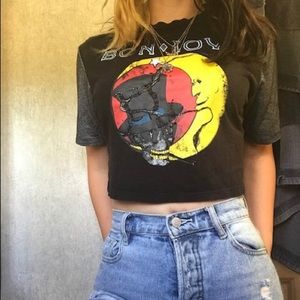 Bon Jovi cropped rock t shirt 🖤🎸‼️